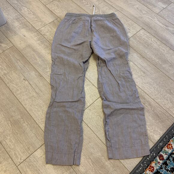 Athleta Cabo Grey Wide Leg Striped Pants Size 6 - Picture 5 of 9